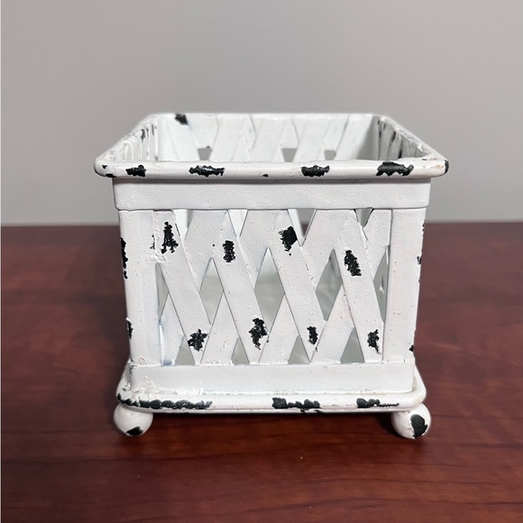 White and Black Distressed Metal Lattice Planter - Picture 3 of 7